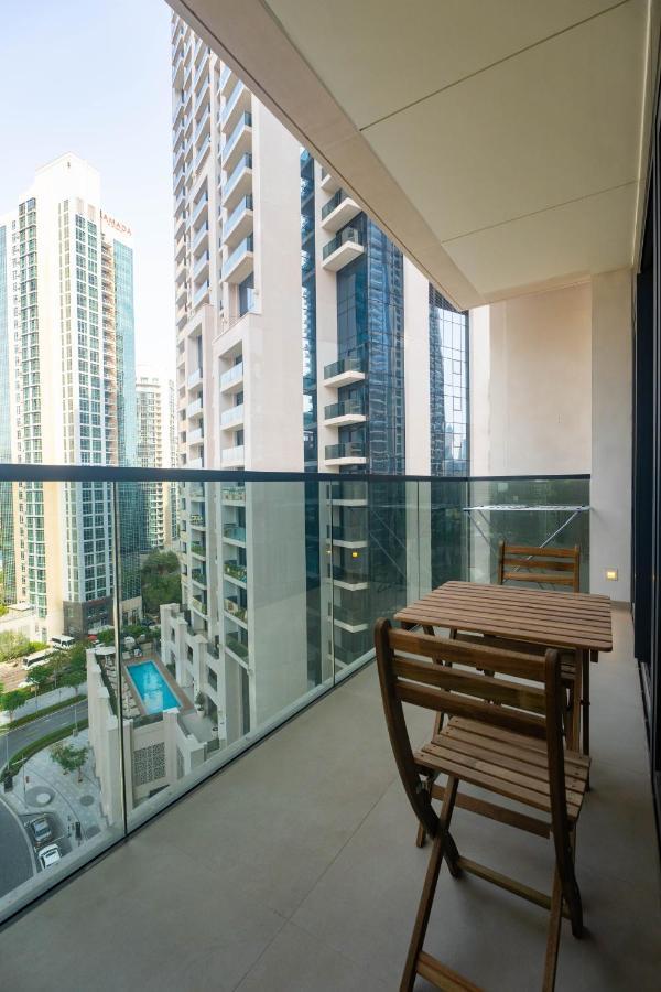 Ina Homes - Act 1 Full Burj Khalifa And Fountain Views Dubai Exteriör bild